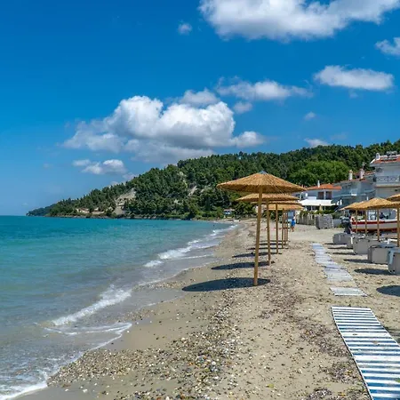 Maisonette Geli With 3 Bdrms 250m From Beach Holiday home Fourka